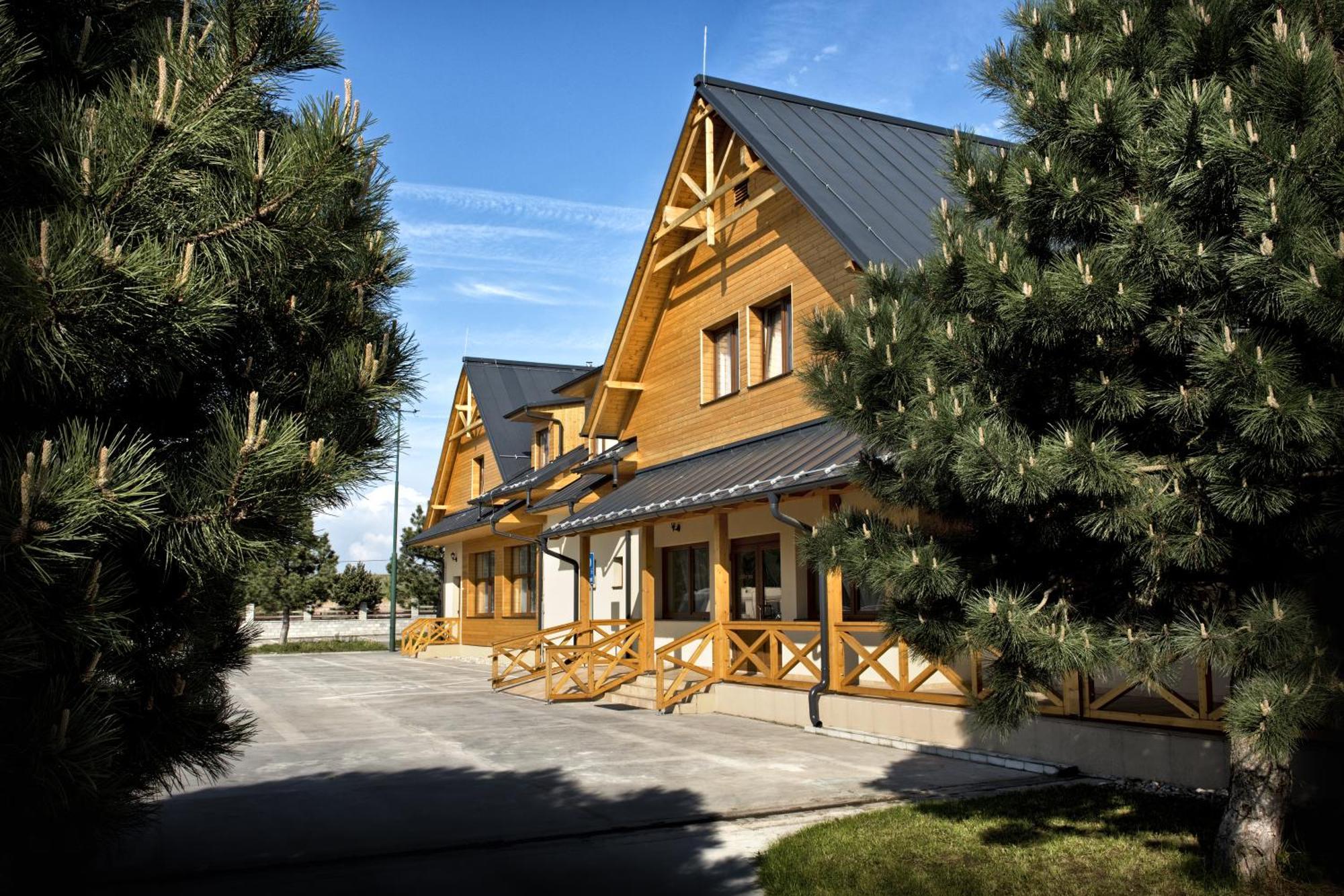 Hotel Rozálka Pezinok Exterior foto