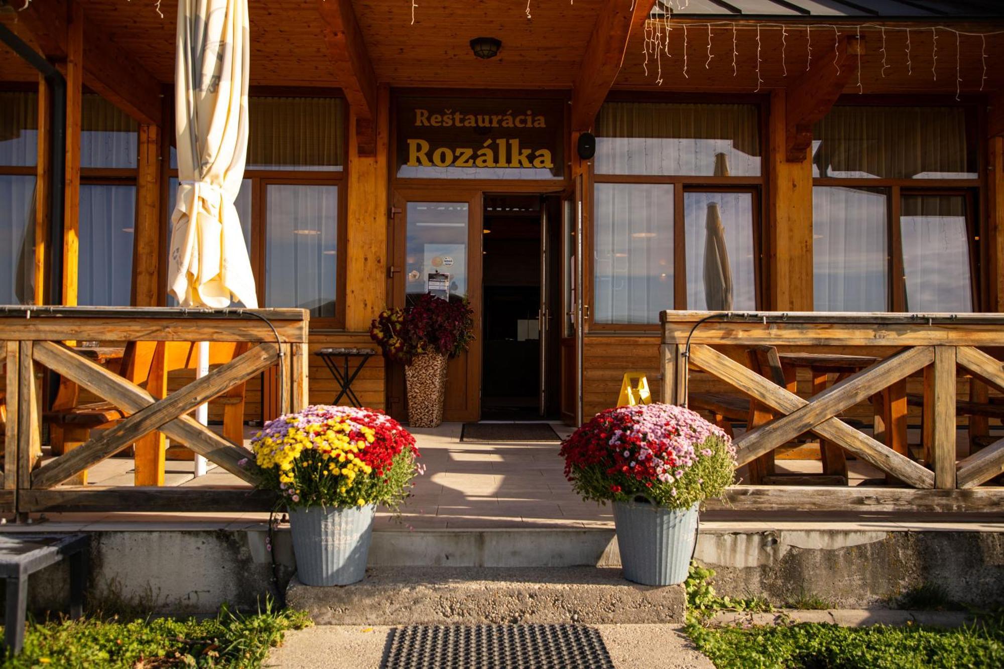 Hotel Rozálka Pezinok Exterior foto